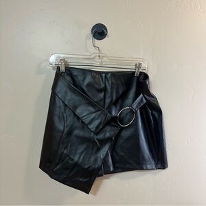 Joe Benbasset Black Faux Leather Wrap Skort Metal O Ring Size Large